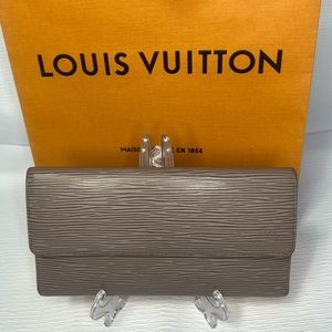 💎LOUIS VUITTON LONG EPI GRAY WALLET 💎